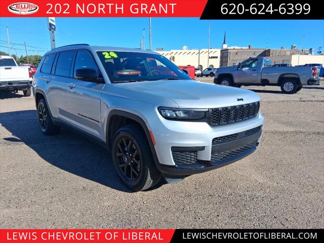 2024 Jeep Grand Cherokee L Altitude 4x4 for sale in Liberal, KS