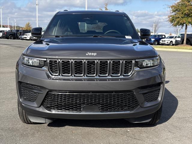 2024 Jeep Grand Cherokee Laredo X 4x4 2024 Jeep Grand Cherokee Laredo X 4x4