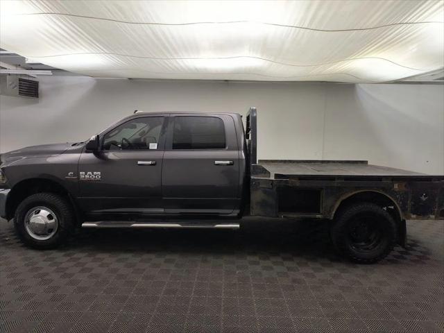 2018 RAM 3500 SLT Crew Cab 4x4 8 Box 2018 RAM 3500 SLT Crew Cab 4x4 8 Box