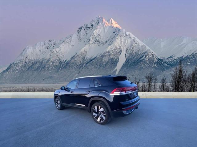 2025 Volkswagen Atlas Cross Sport 2.0T SE w/Technology