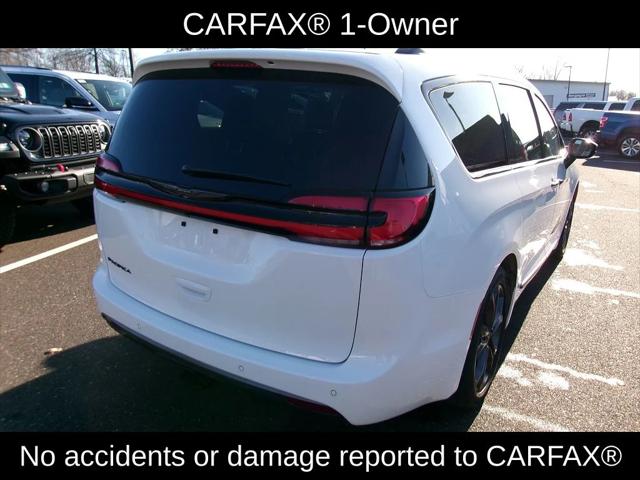 2024 Chrysler Pacifica Touring L 2024 Chrysler Pacifica Touring L