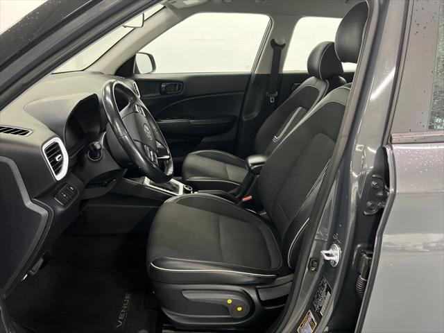 2024 Hyundai Venue Limited 2024 Hyundai Venue Limited