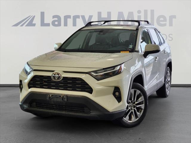 2022 Toyota RAV4 XLE Premium 2022 Toyota RAV4 XLE Premium
