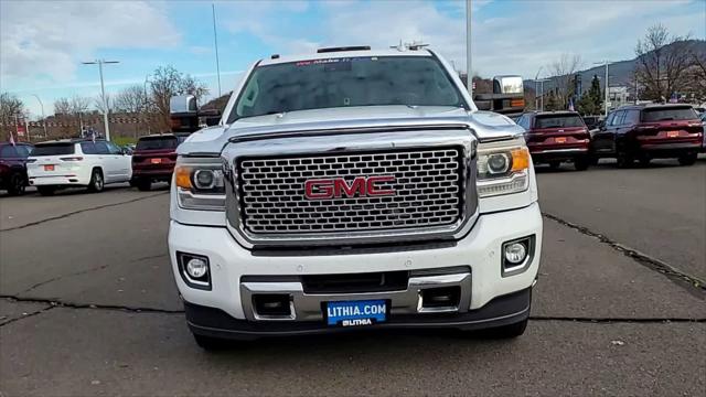2016 GMC Sierra 3500HD Denali 2016 GMC Sierra 3500HD Denali