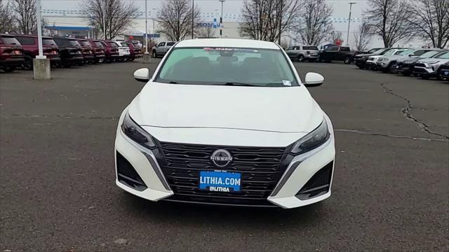 2023 Nissan Altima SV FWD