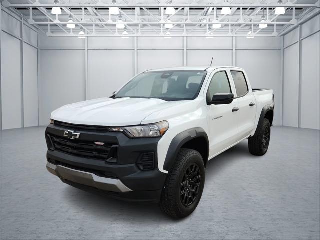 2023 Chevrolet Colorado 4WD Crew Cab Short Box Trail Boss
