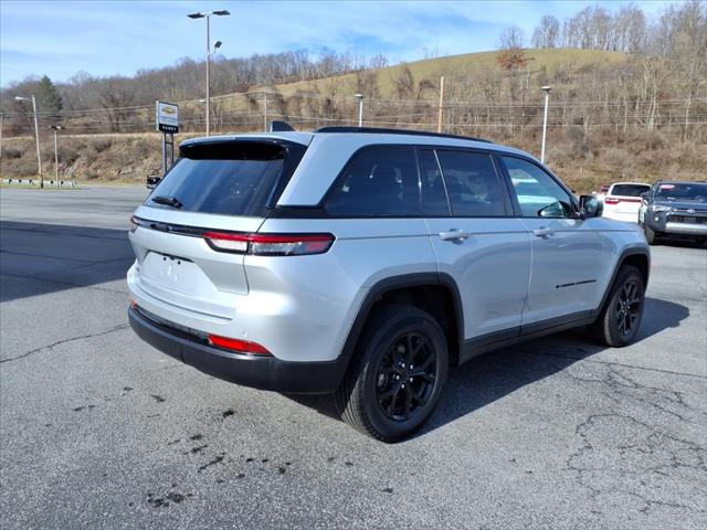 2024 Jeep Grand Cherokee Altitude 4x4 2024 Jeep Grand Cherokee Altitude 4x4