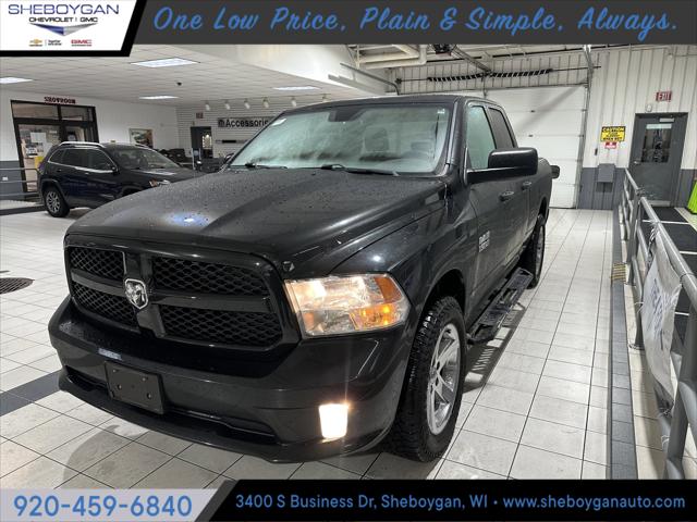 2017 RAM 1500 Express Quad Cab 4x4 64 Box