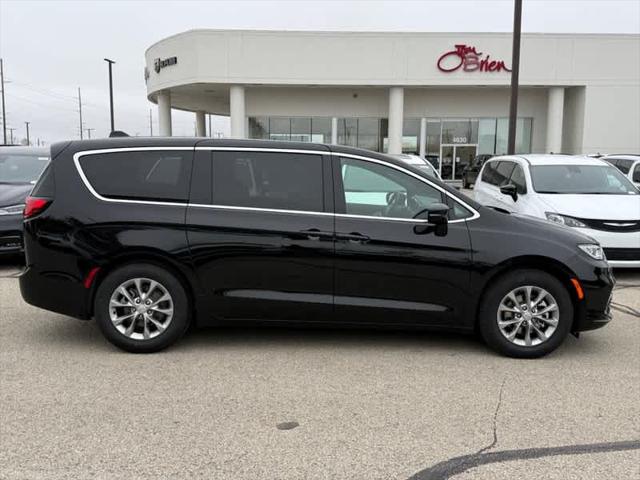 2026 Chrysler Pacifica PACIFICA LIMITED
