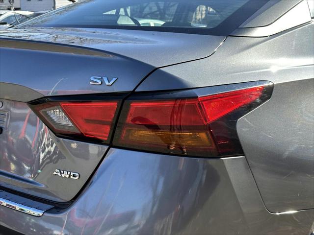 2021 Nissan Altima SV Intelligent AWD [10]