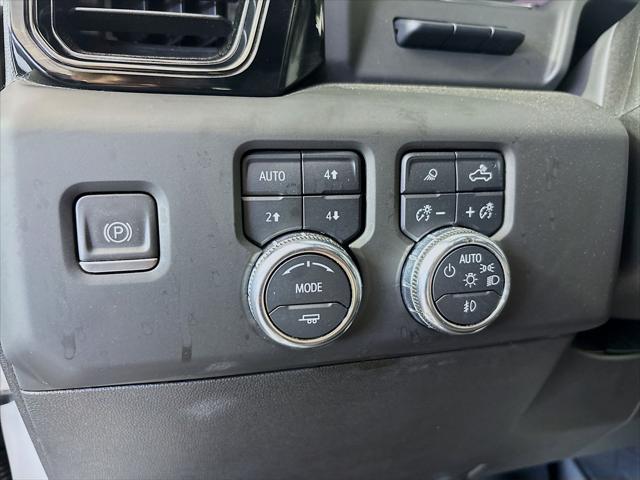 Used 2023 GMC Sierra 1500 4WD Crew Cab Short Box AT4 For Sale in Olive Branch, MS