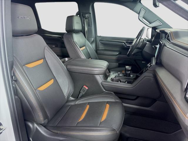 Used 2023 GMC Sierra 1500 4WD Crew Cab Short Box AT4 For Sale in Olive Branch, MS