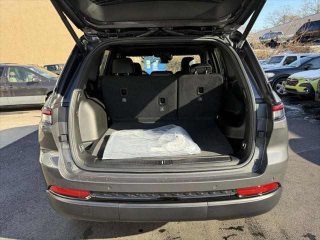 2025 Jeep Grand Cherokee Altitude X 4x4