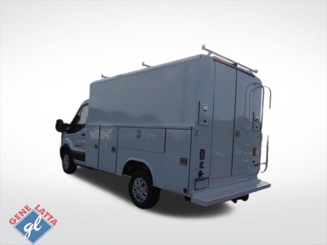 2026 Ford Transit Cutaway Base