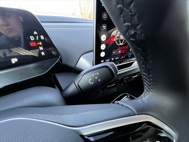 2025 Volkswagen ID.4 AWD Pro