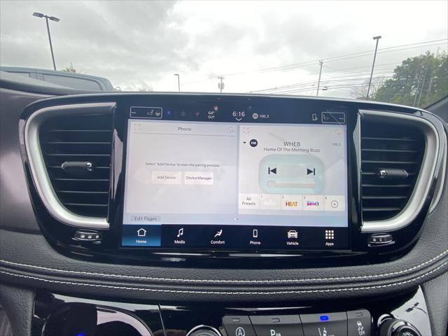 2026 Chrysler Pacifica Select AWD