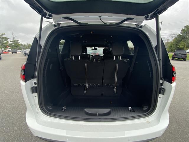 2026 Chrysler Pacifica Select AWD