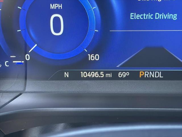 2022 Ford Escape Titanium Hybrid