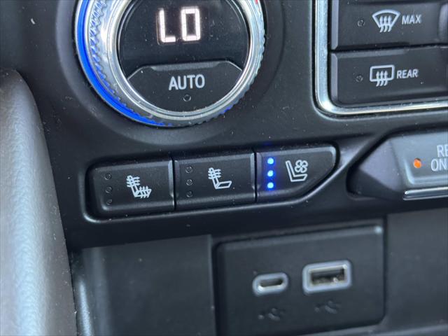 2023 GMC Yukon XL 4WD SLT