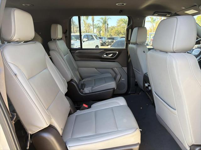 2023 GMC Yukon XL 4WD SLT