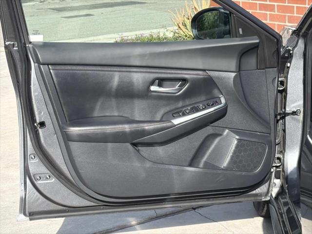 2023 Nissan Sentra SR Xtronic CVT