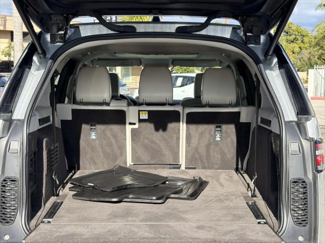 2018 Land Rover Discovery HSE LUXURY