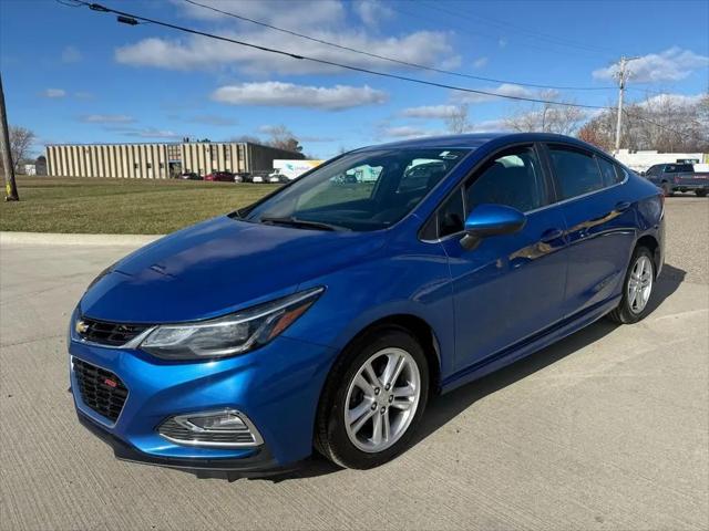 2017 Chevrolet Cruze LT Auto for sale in Flint, MI