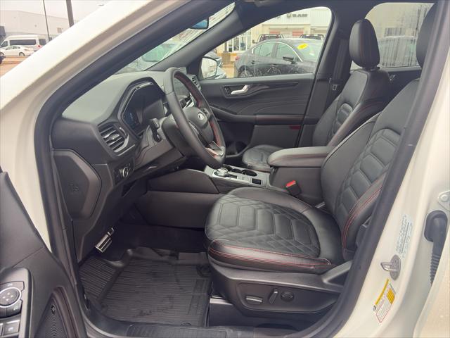 2023 Ford Escape ST-Line Elite