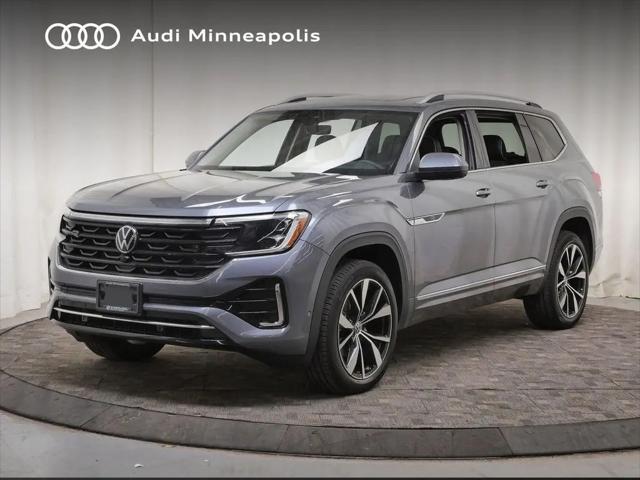 2024 Volkswagen Atlas 2.0T SEL Premium R-Line for sale in Minneapolis, MN