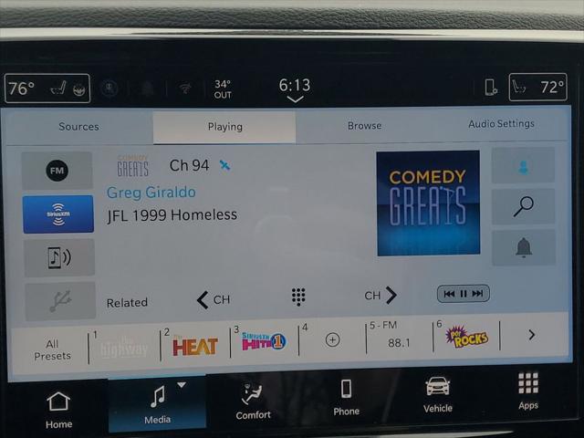 2026 Chrysler Pacifica Select AWD