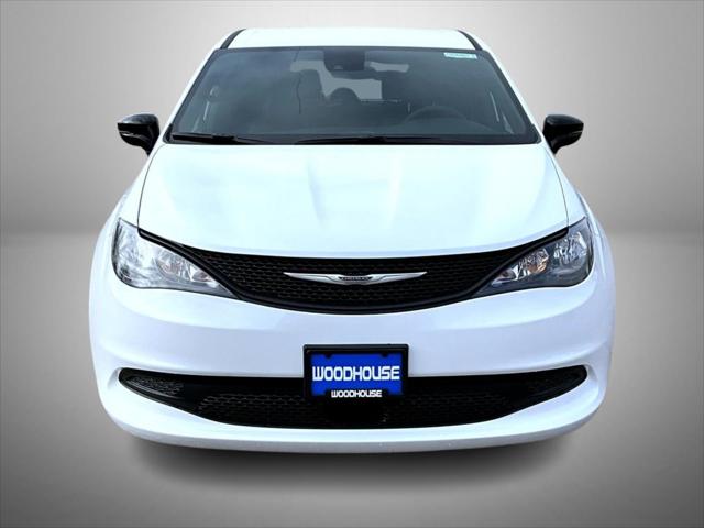 2026 Chrysler Voyager VOYAGER LX