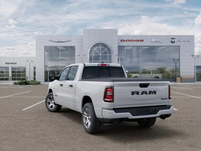 2026 RAM Ram 1500 RAM 1500 EXPRESS CREW CAB 4X4 64 BOX