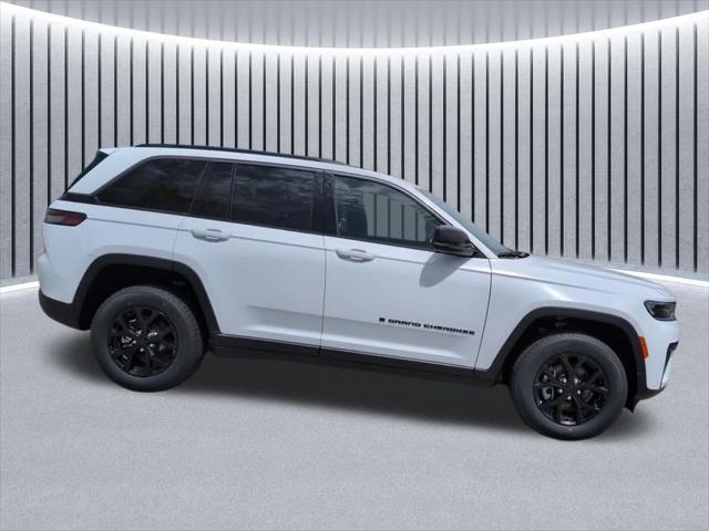2026 Jeep Grand Cherokee Altitude 4x4