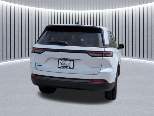 2026 Jeep Grand Cherokee Altitude 4x4