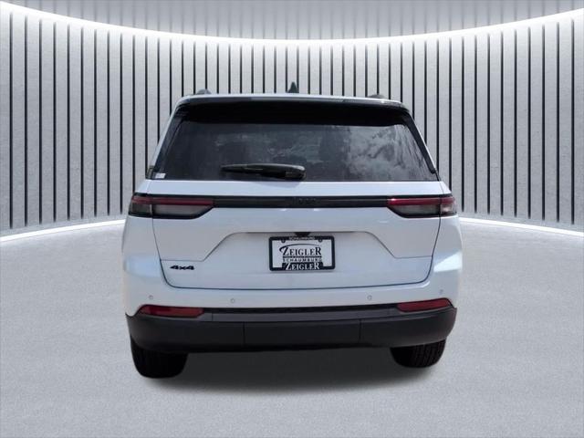 2026 Jeep Grand Cherokee Altitude 4x4