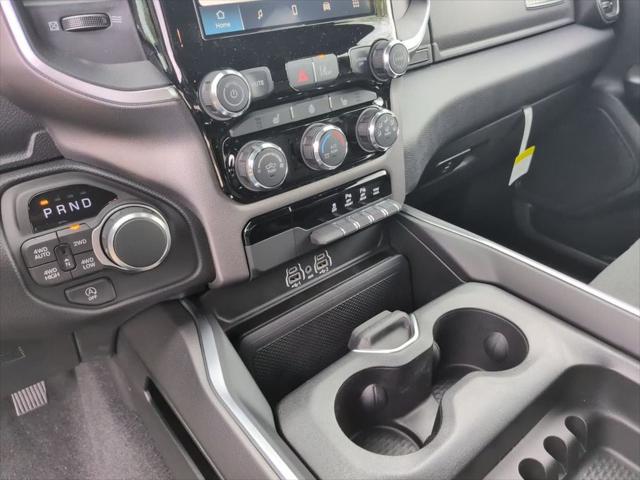 2026 Ram 1500 Big Horn Crew Cab 4x4 5'7" Box