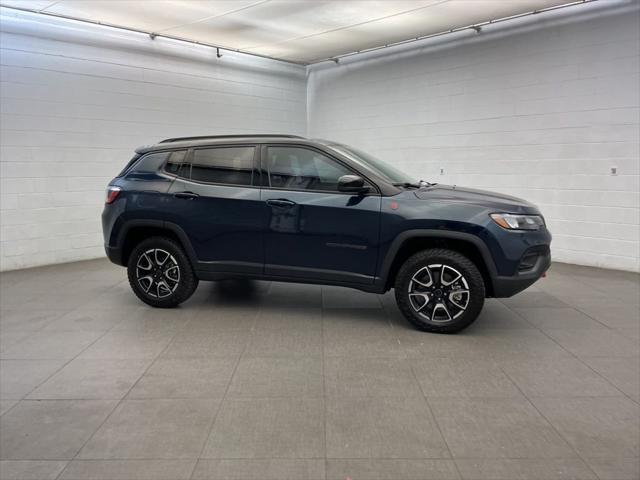 2026 Jeep Compass COMPASS TRAILHAWK 4X4 2026 Jeep Compass COMPASS TRAILHAWK 4X4