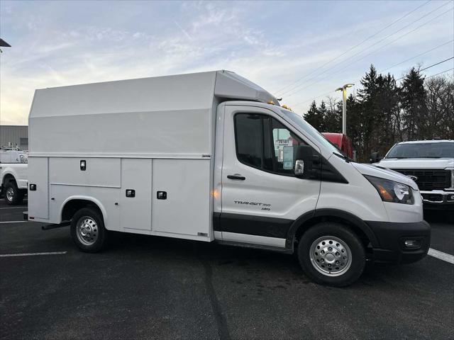 2025 Ford Transit Cutaway Unknown