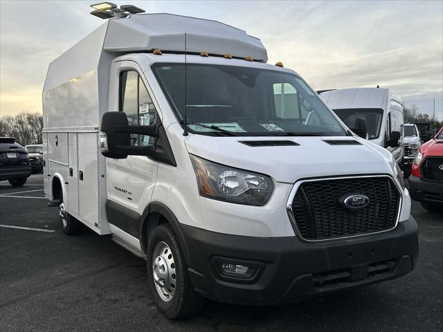 2025 Ford Transit Cutaway Unknown