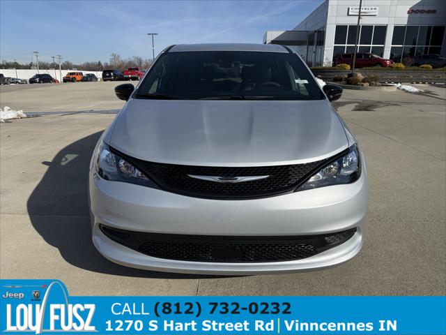 2026 Chrysler Voyager VOYAGER LX