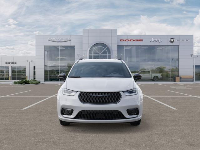 2026 Chrysler Pacifica Select AWD
