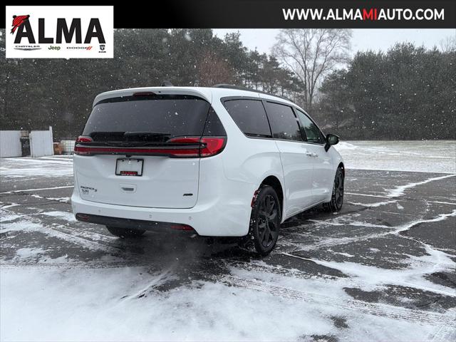 2026 Chrysler Pacifica PACIFICA SELECT AWD