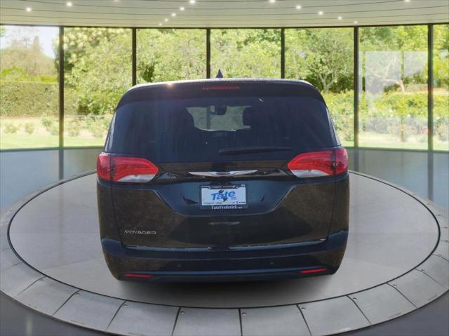 2026 Chrysler Voyager LX