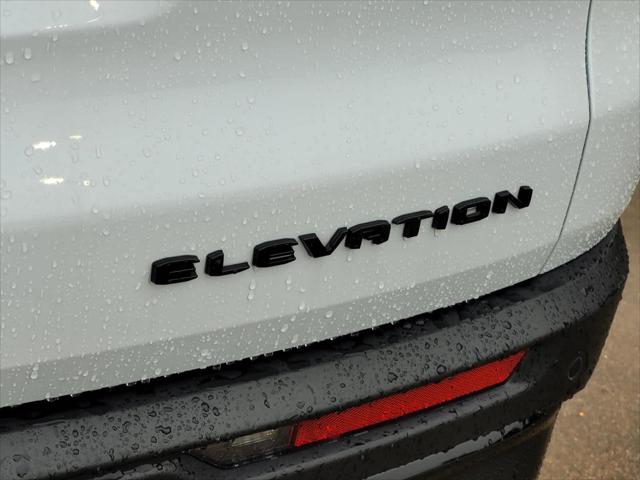 2026 GMC Acadia Elevation FWD