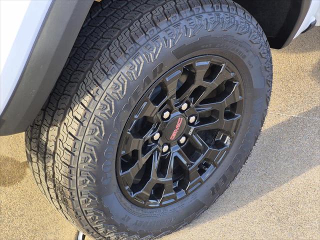 2026 GMC Canyon Elevation, 4WD