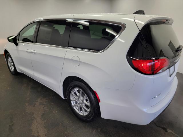 2026 Chrysler Voyager VOYAGER LX