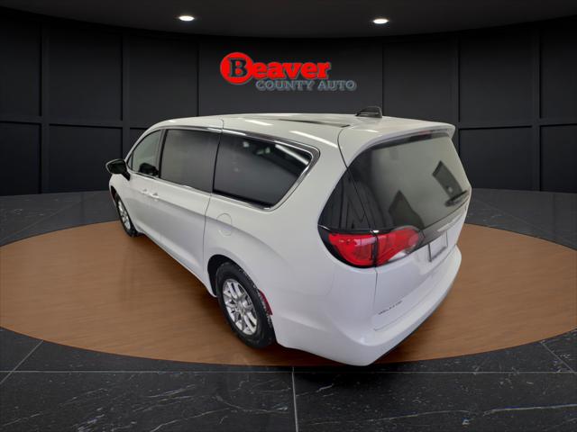 2026 Chrysler Voyager VOYAGER LX