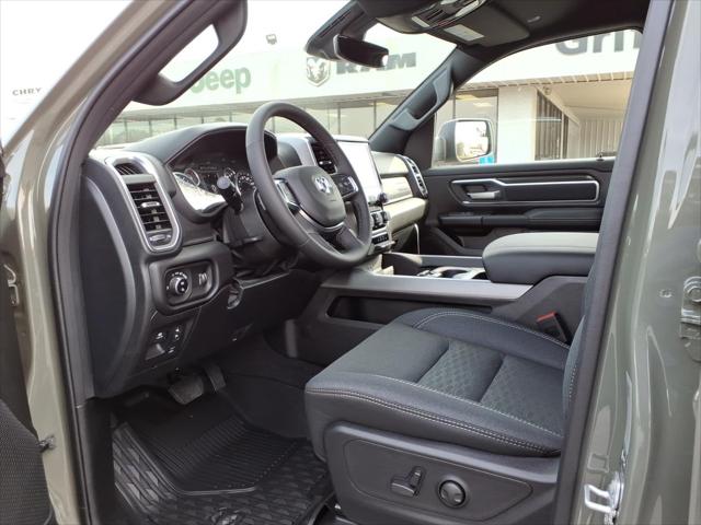 2026 Ram 1500 Big Horn Crew Cab 4x2 5'7" Box