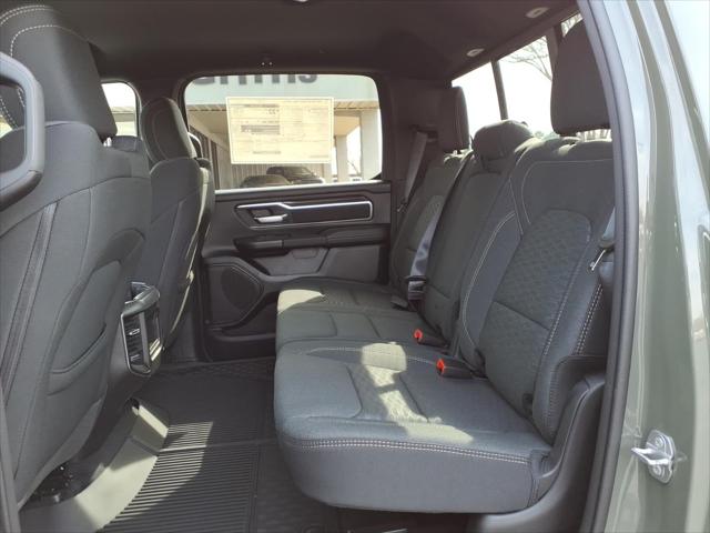 2026 Ram 1500 Big Horn Crew Cab 4x2 5'7" Box