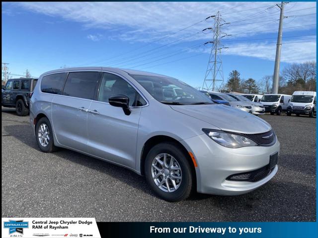 2026 Chrysler Voyager VOYAGER LX